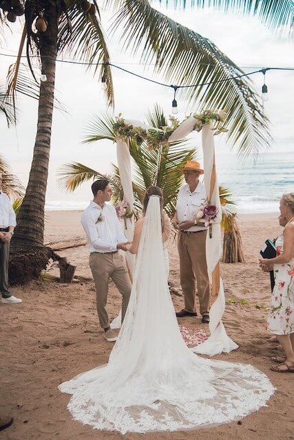trouwen in costa rica interweddings
